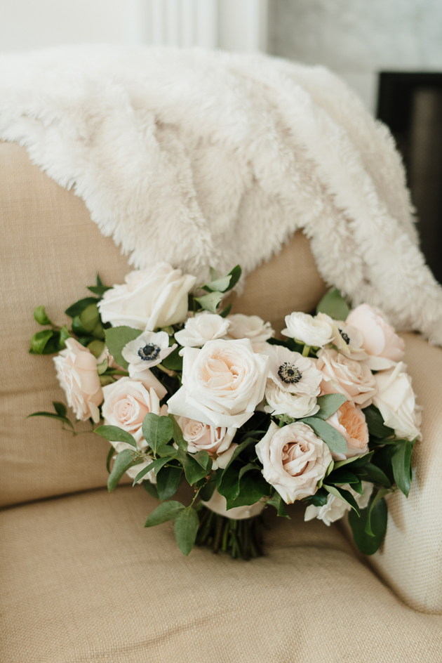 blush and bloom wedding flowers