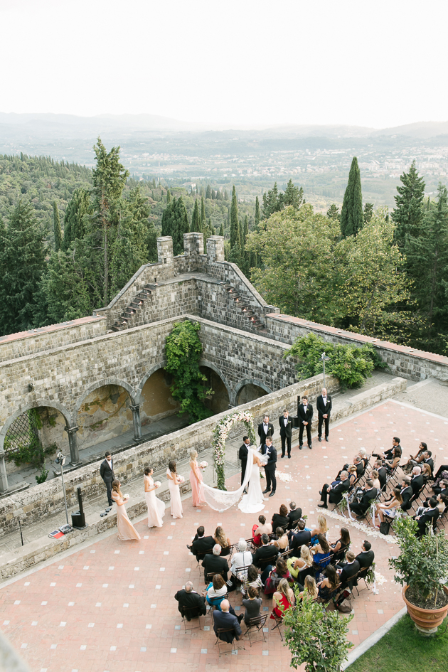 Jaw dropping castle wedding ceremony in Florence by Mango Studios