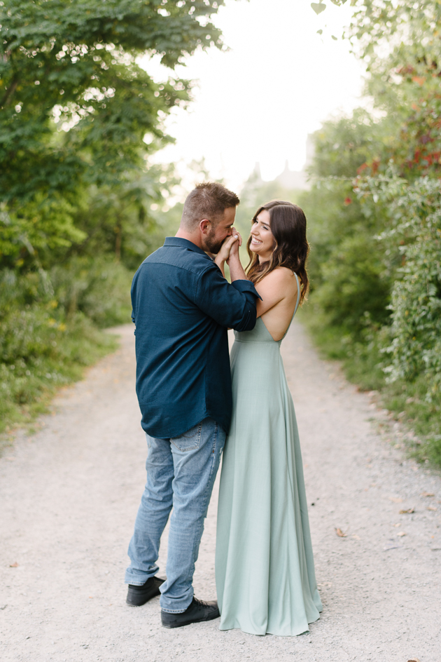 what to wear for engagement photos ideas