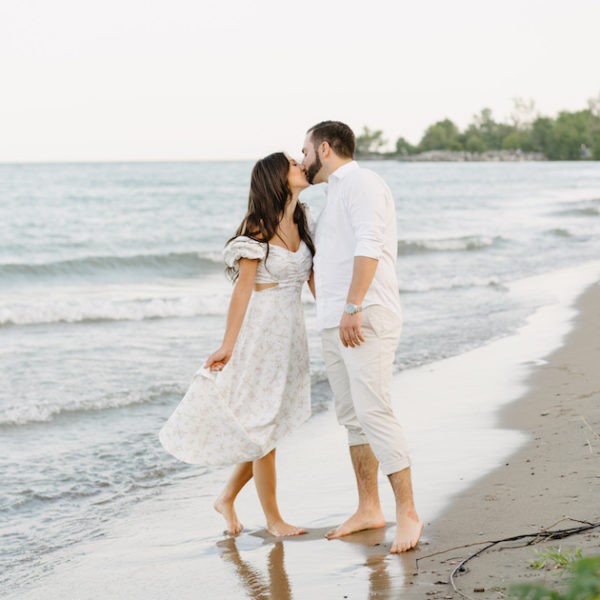 Which Of These Engagement Photo Locations Is Perfect For You?
