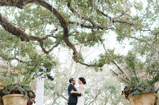 This Vizcaya Museum and Gardens Wedding is Full of Romance!