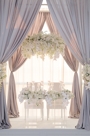 Four Seasons Hotel Toronto wedding reception decor photography