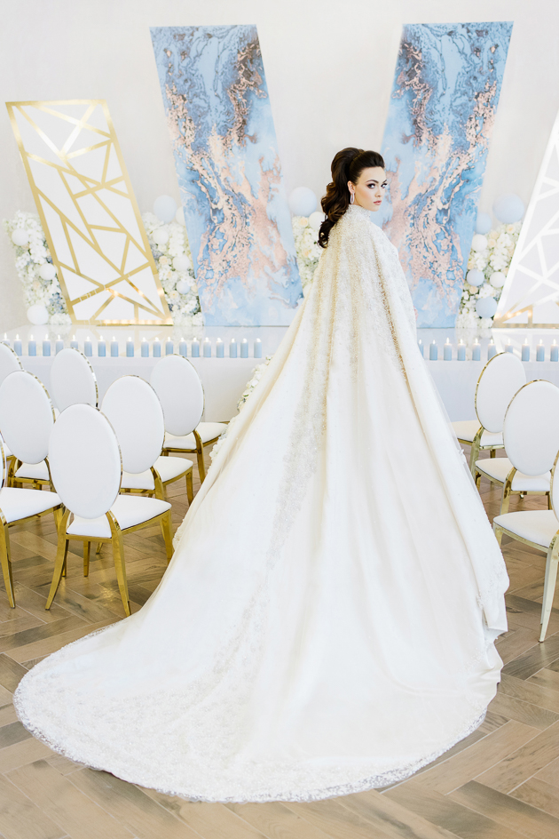 A gorgeous bride at the Arlington Estate wedding inspiration shoot