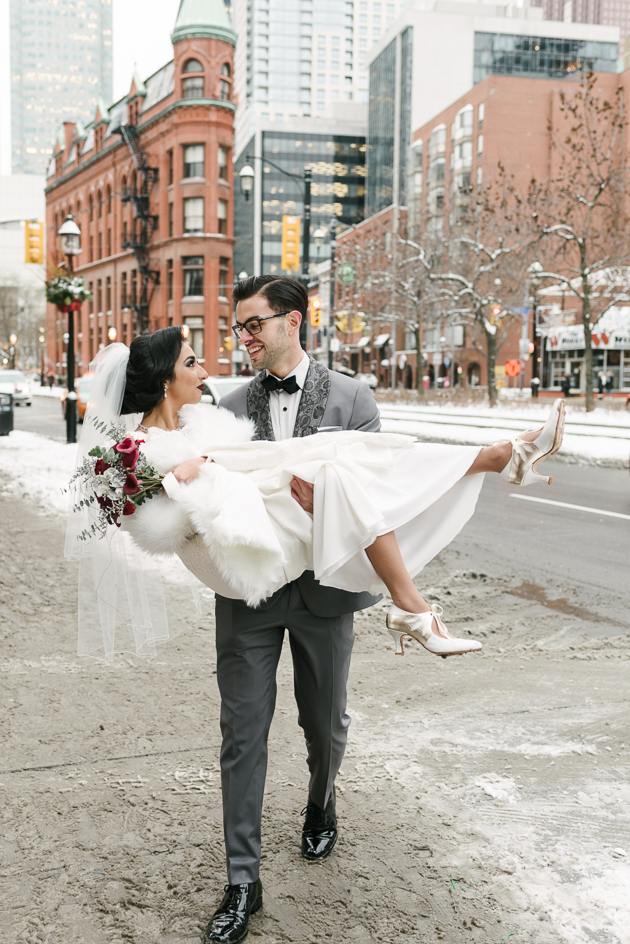 Downtown wedding photos in Toronto