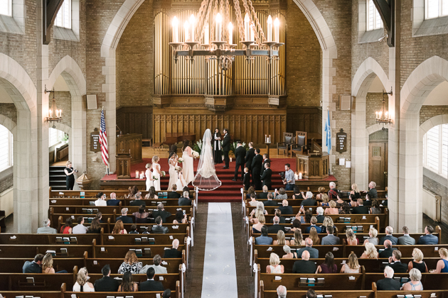 Detroit wedding ceremony photos
